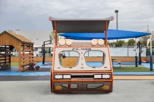 Learning Paths Academy Central Park - Playground moon buggy